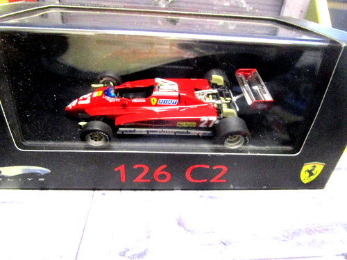 Ferrari 126 turbo 27 - f1, v6
